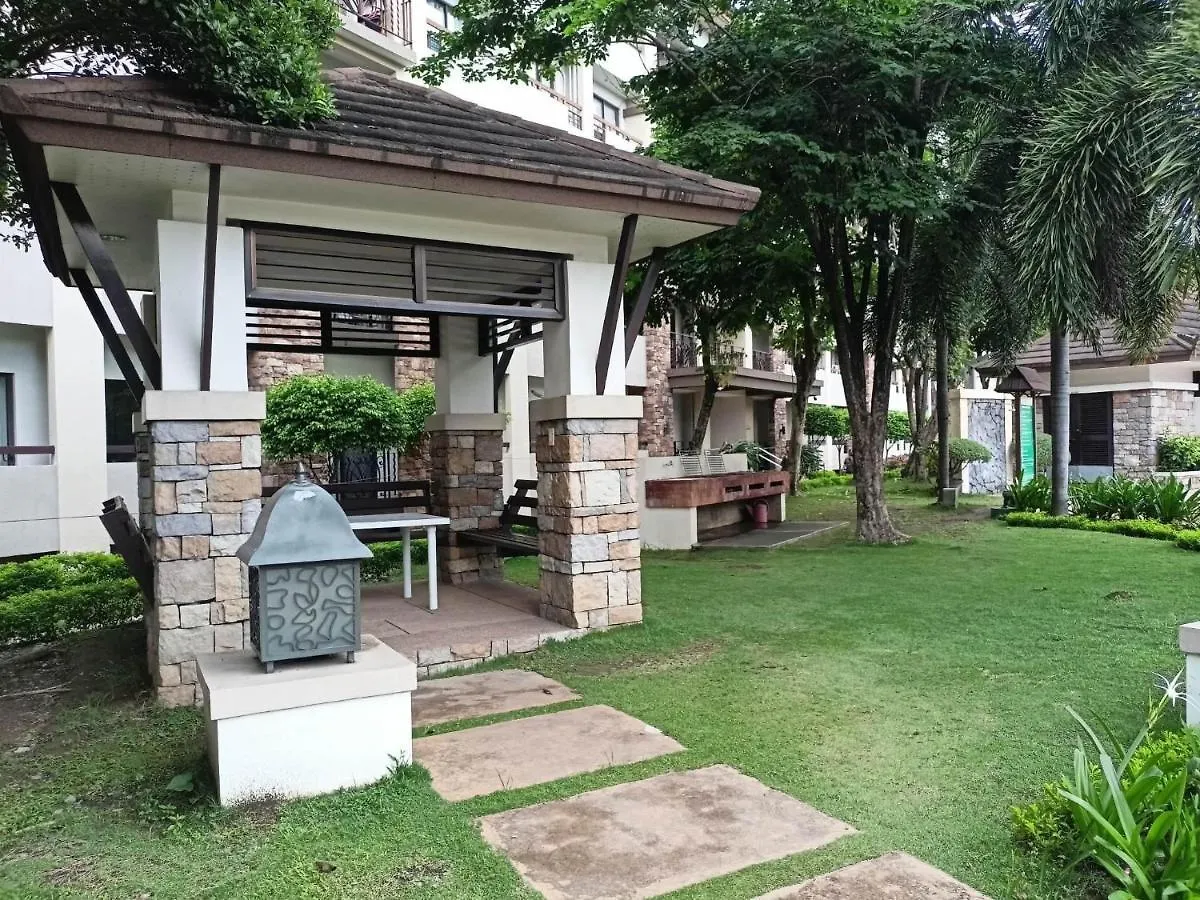 Appartamento Joling'S Crib 1 Wid A Balcony And Facing Amenities And Just Beside Sm Ecoland Davao City Filippine
