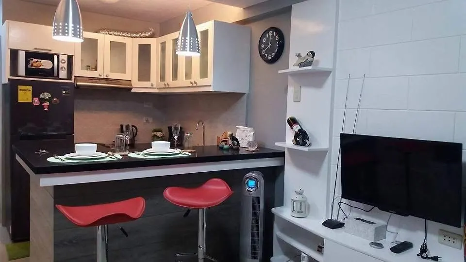 Appartamento Joling'S Crib 1 Wid A Balcony And Facing Amenities And Just Beside Sm Ecoland Davao City Filippine