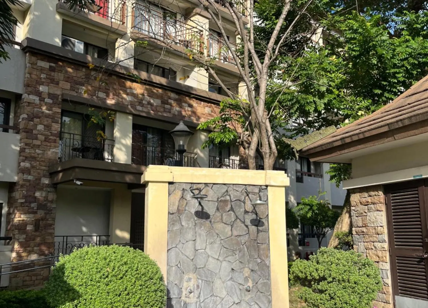 Appartamento Joling'S Crib 1 Wid A Balcony And Facing Amenities And Just Beside Sm Ecoland Davao City Filippine